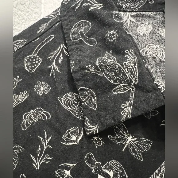 Hot topic button down forestcore crop shirt - Picture 6 of 7